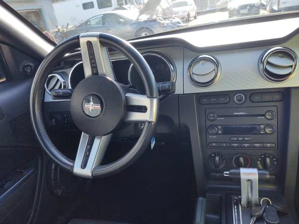 2006 Ford S197 Mustang - Image 9 of 21