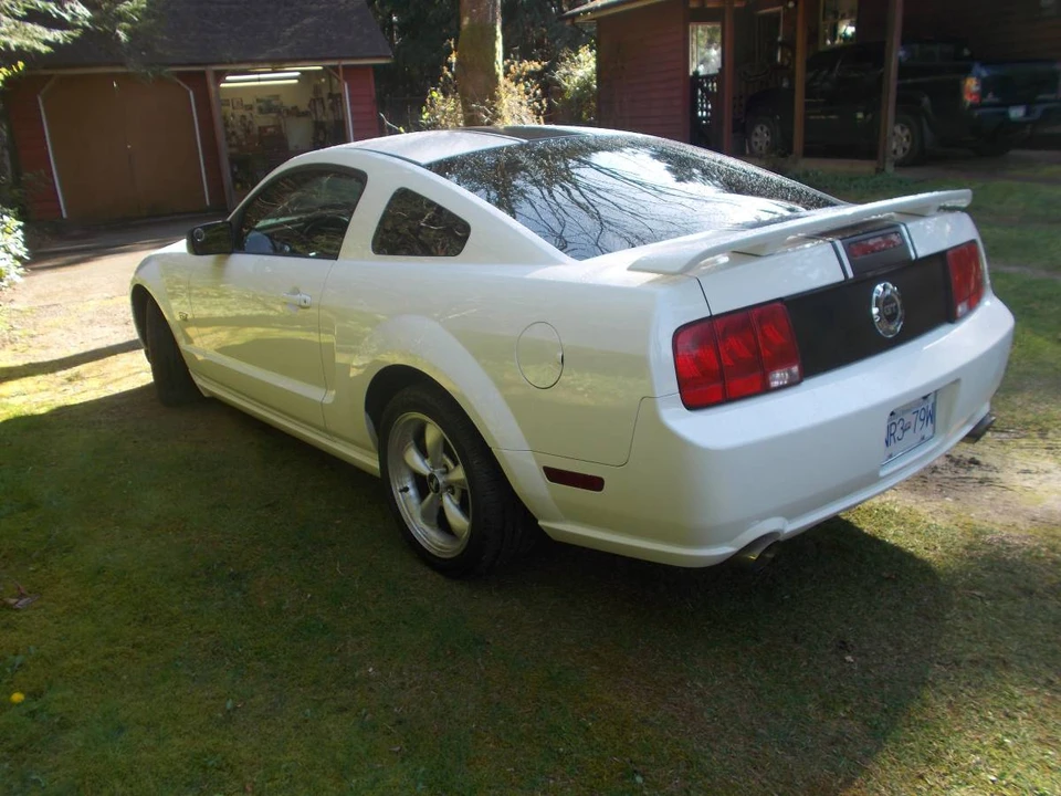 2006 Ford S197 Mustang GT - Image 7 of 19