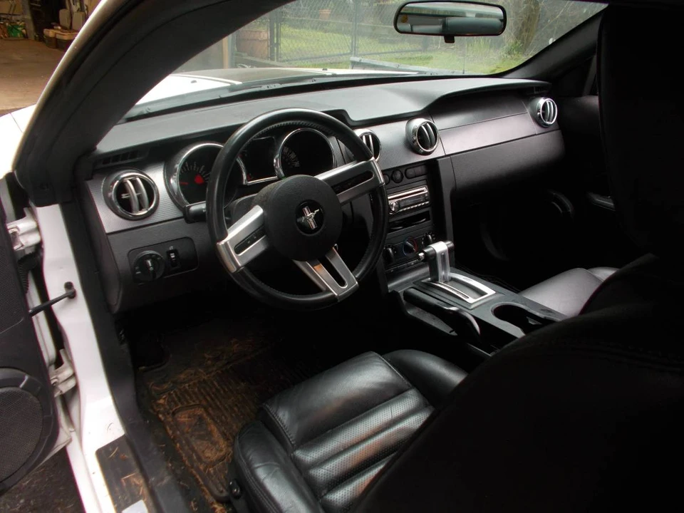 2006 Ford S197 Mustang GT - Image 18 of 19
