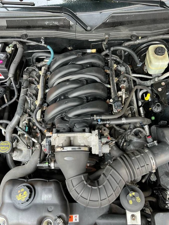 2006 Ford S197 Mustang GT - Image 9 of 11