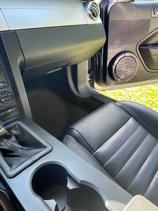 2006 Ford S197 Mustang GT - Image 11 of 17