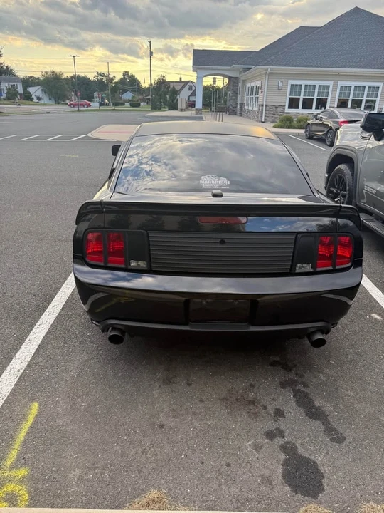2006 Ford S197 Mustang - Image 2 of 6