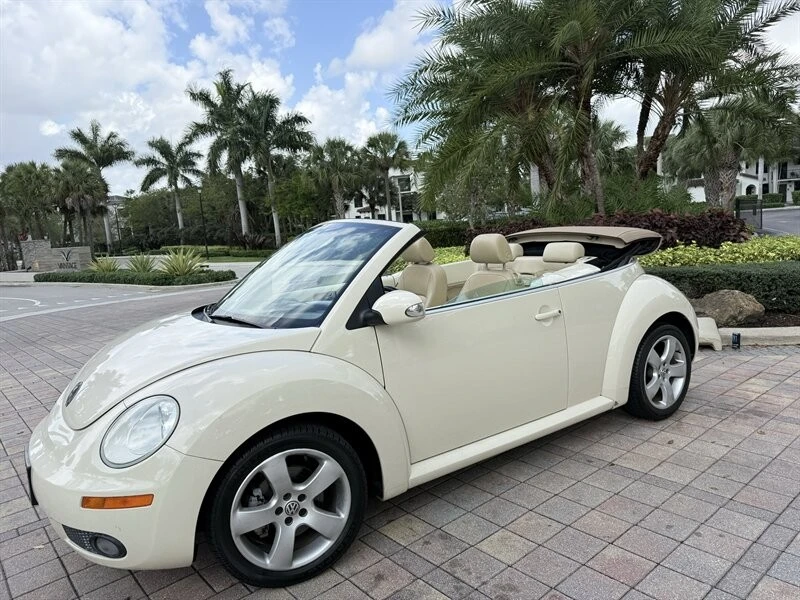 2006 Volkswagen New Beetle - Image 12 of 21