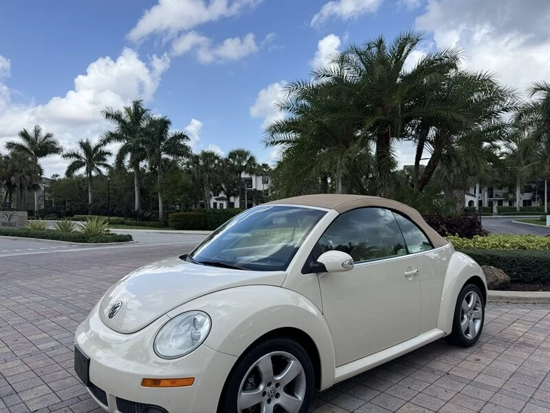 2006 Volkswagen New Beetle - Image 11 of 21