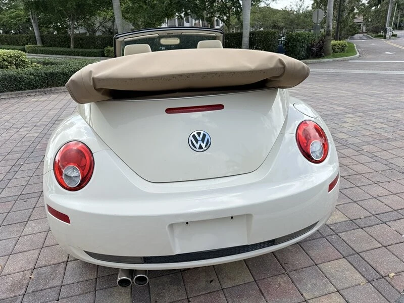 2006 Volkswagen New Beetle - Image 3 of 21