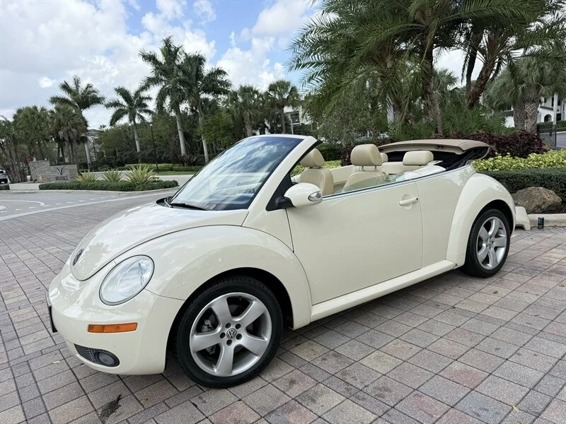 2006 Volkswagen New Beetle - Image 9 of 21