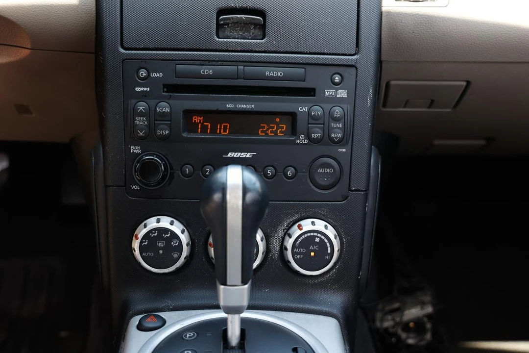 2006 Nissan 350Z 5th Gen - Image 28 of 31