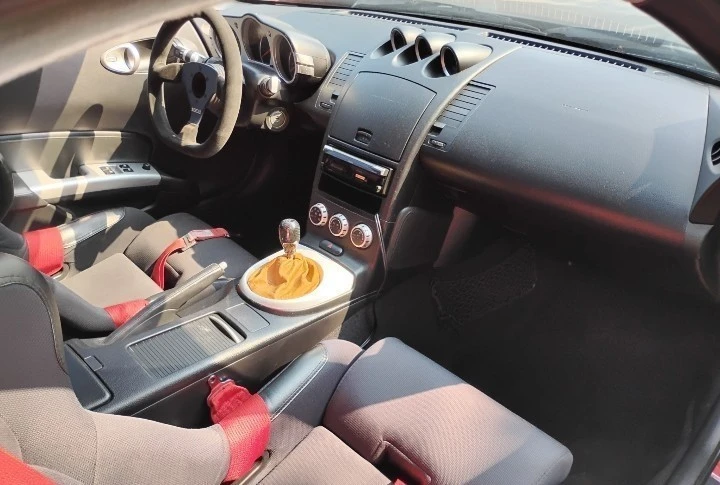 2006 Nissan 350Z 5th Gen - Image 16 of 23