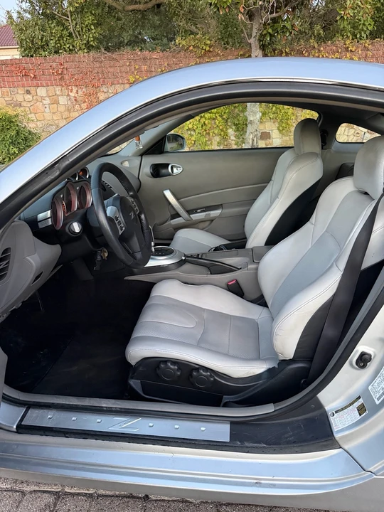 2006 Nissan 350Z 5th Gen - Image 12 of 14