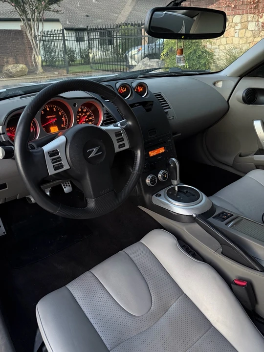 2006 Nissan 350Z 5th Gen - Image 13 of 14