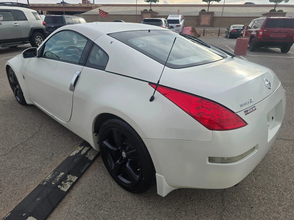 2006 Nissan 350Z 5th Gen - Image 5 of 18