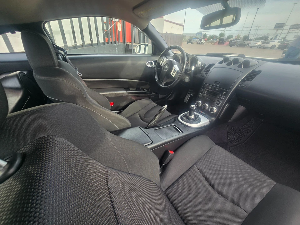 2006 Nissan 350Z 5th Gen - Image 11 of 18
