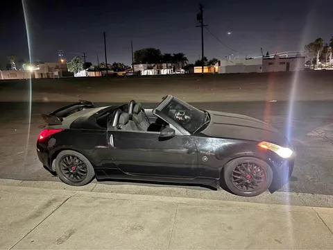 2006 Nissan 350Z Enthusiast Roadster
