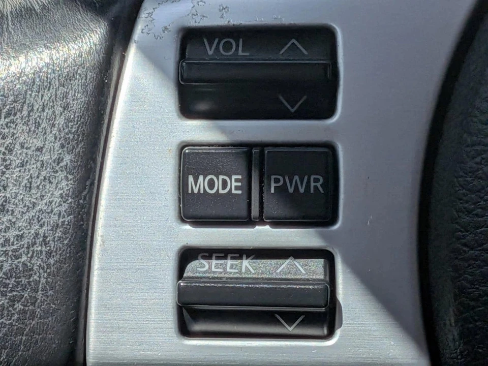 2006 Nissan - Image 11 of 16
