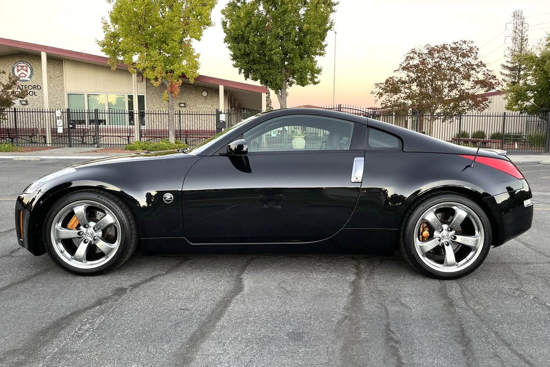2006 Nissan 350Z 5th Gen - Image 3 of 5