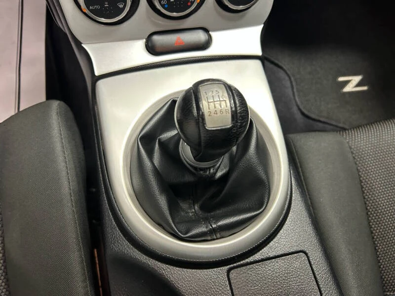 2006 Nissan 350Z 5th Gen - Image 9 of 31
