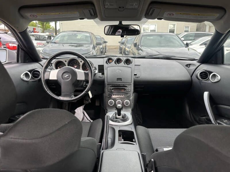 2006 Nissan 350Z 5th Gen - Image 9 of 13
