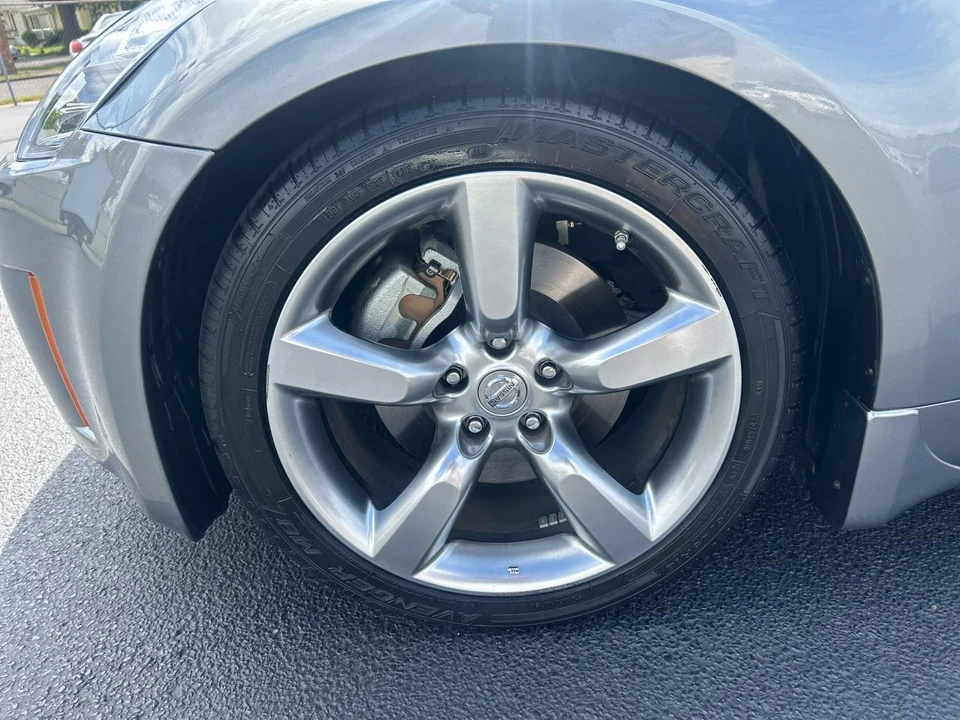 2006 Nissan 350Z 5th Gen - Image 11 of 26