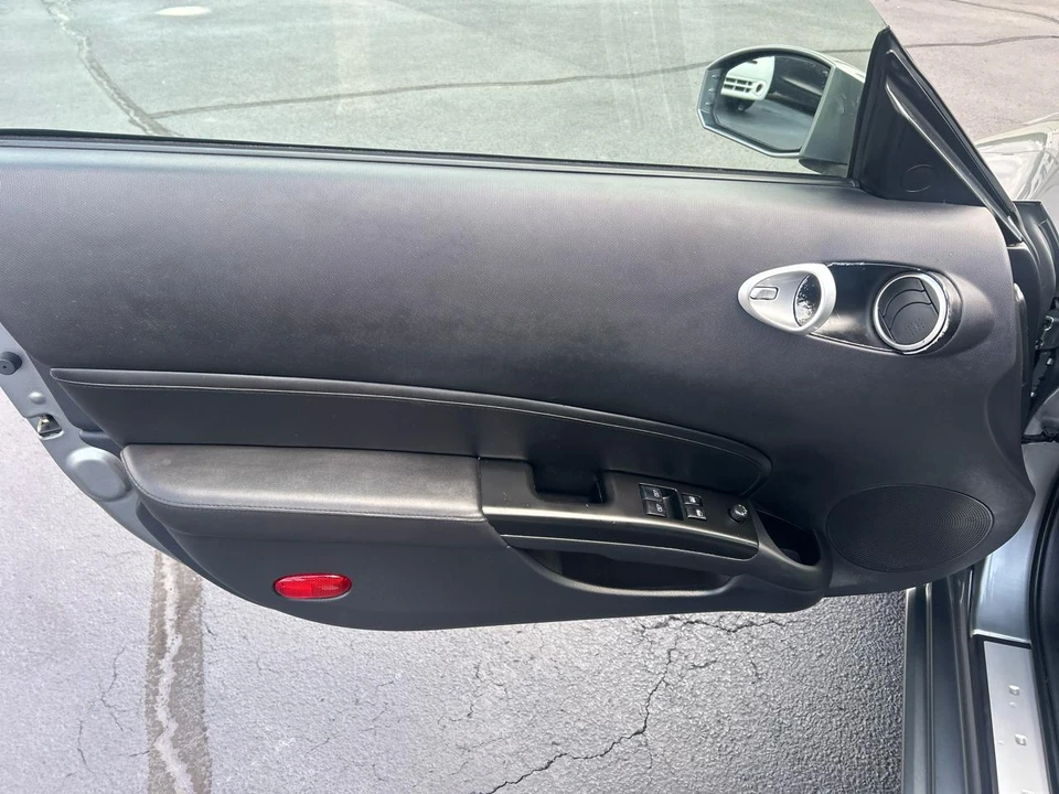2006 Nissan 350Z 5th Gen - Image 16 of 26