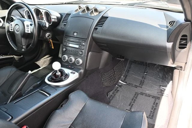2006 Nissan 350Z 5th Gen - Image 4 of 7
