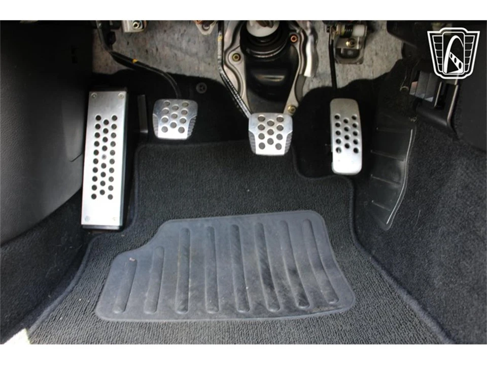 2006 Nissan 350Z 5th Gen - Image 16 of 31