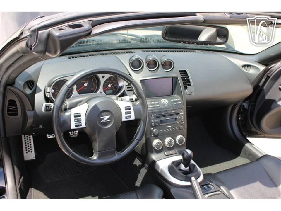 2006 Nissan 350Z 5th Gen - Image 14 of 31