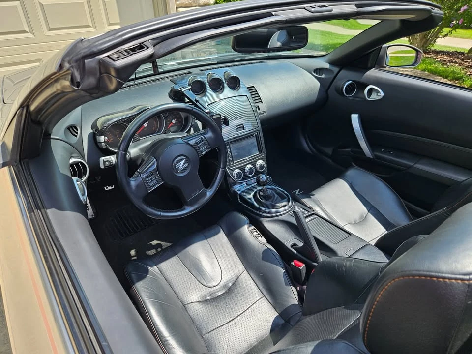 2006 Nissan 350Z 5th Gen - Image 10 of 16