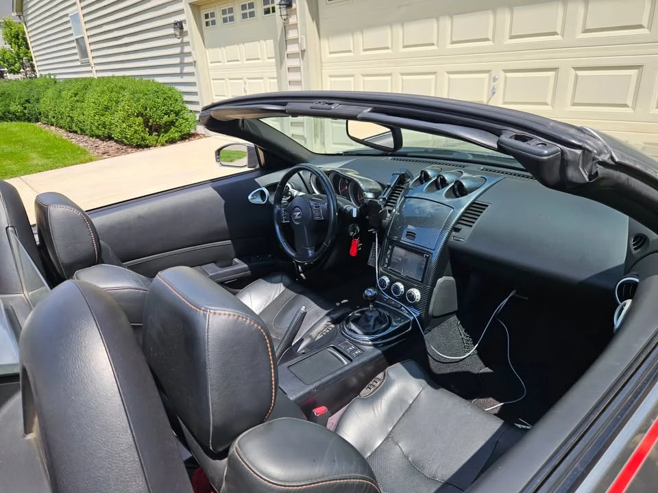 2006 Nissan 350Z 5th Gen - Image 11 of 16