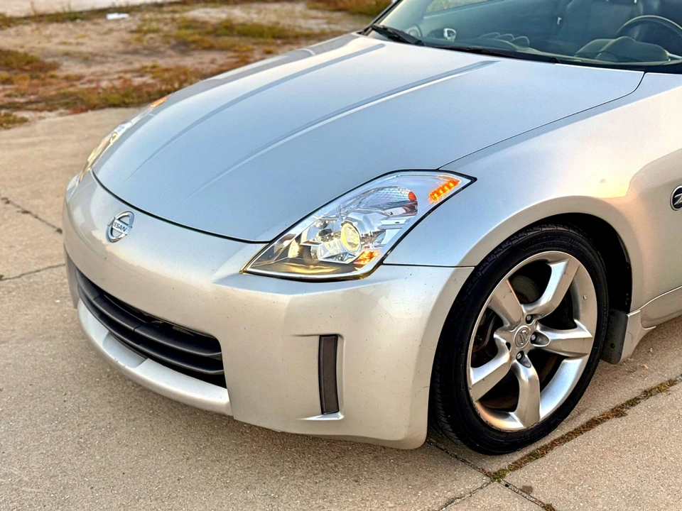 2006 Nissan 350Z 5th Gen - Image 16 of 21