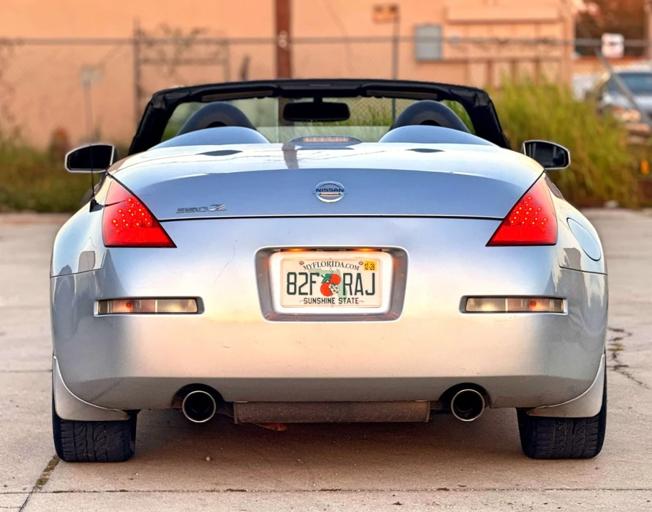 2006 Nissan 350Z 5th Gen - Image 10 of 21