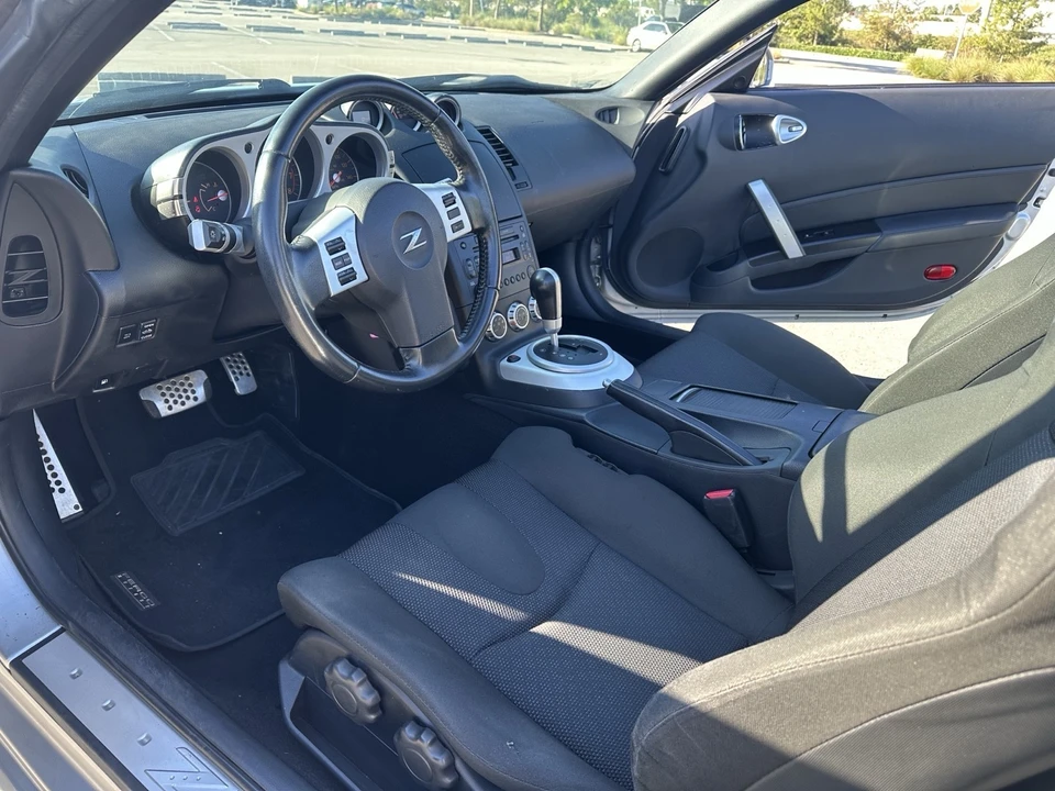 2006 Nissan 350Z 5th Gen - Image 16 of 21