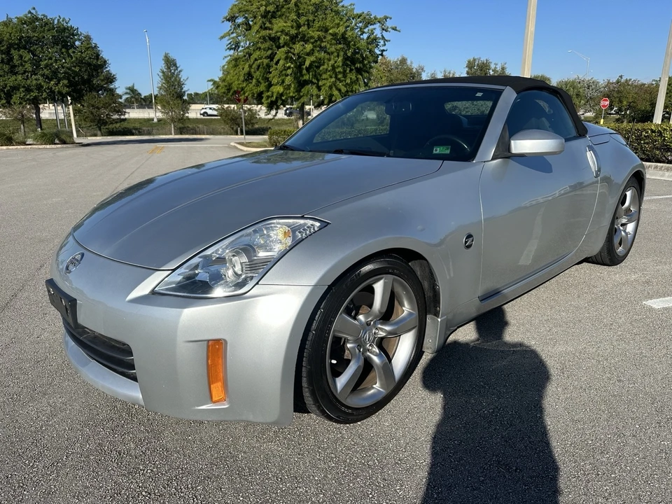 2006 Nissan 350Z 5th Gen - Image 3 of 21