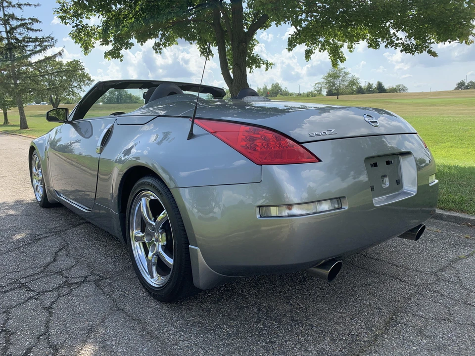 2006 Nissan 350Z 5th Gen - Image 13 of 31