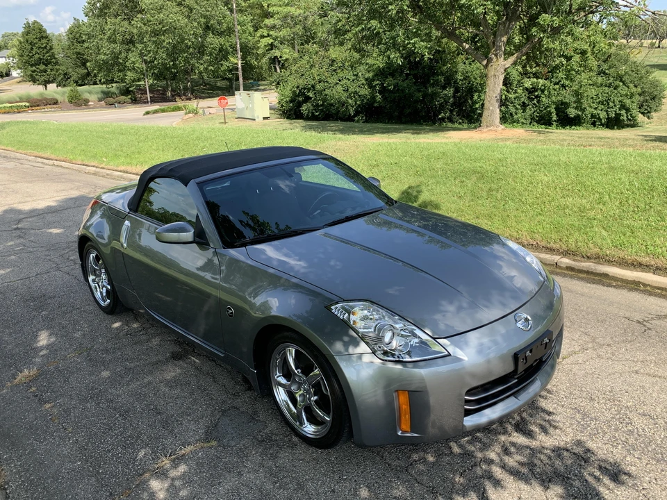 2006 Nissan 350Z 5th Gen - Image 22 of 31