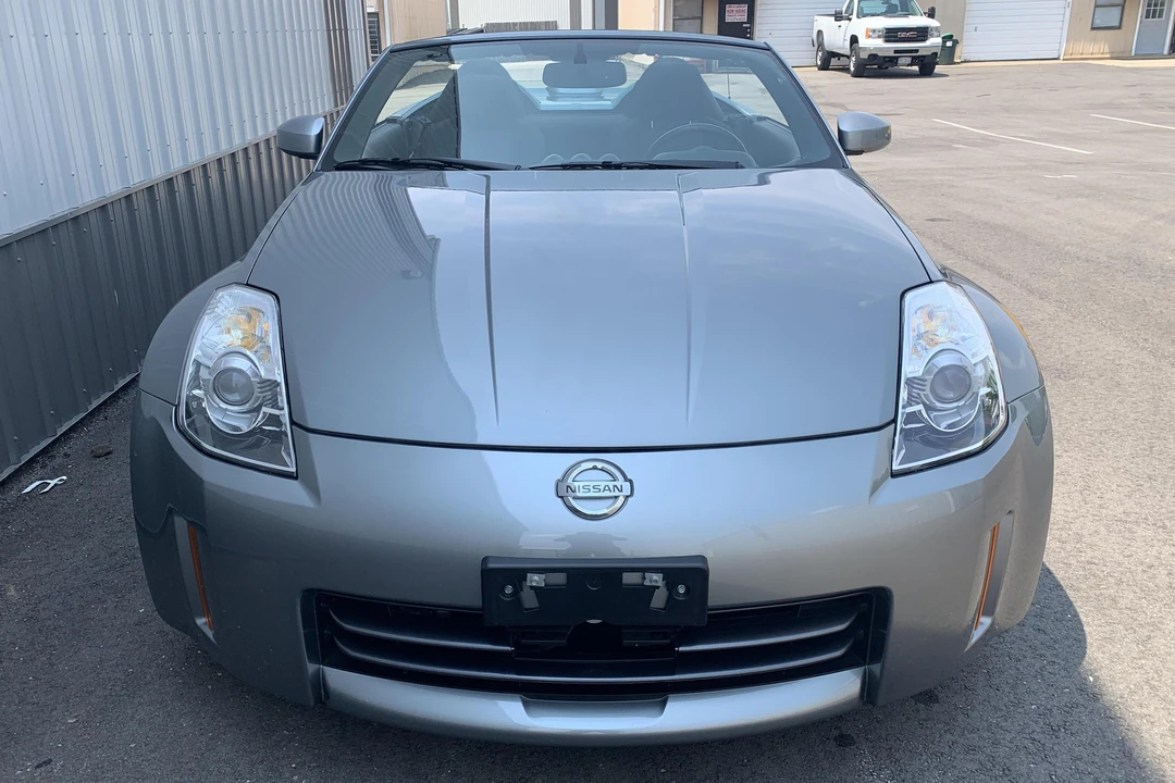 2006 Nissan 350Z 5th Gen - Image 2 of 31
