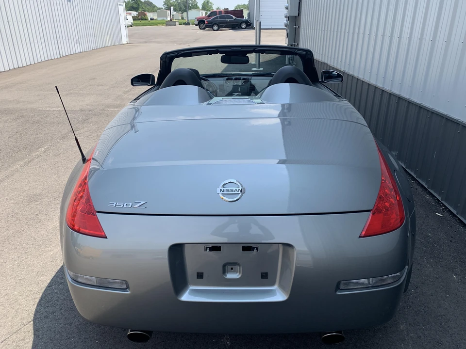 2006 Nissan 350Z 5th Gen - Image 17 of 31