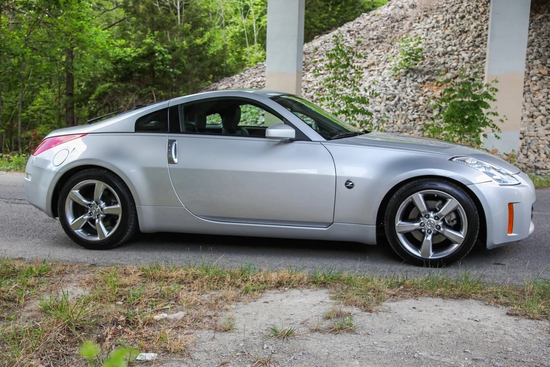 2006 Nissan 350Z 5th Gen - Image 24 of 31