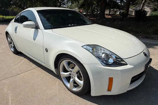 2006 Nissan 350Z Touring Coupe
