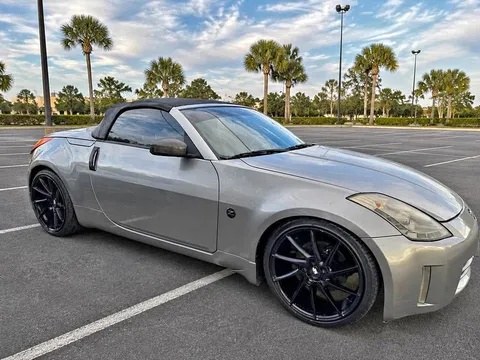 2006 Nissan 350Z Touring Roadster 2D