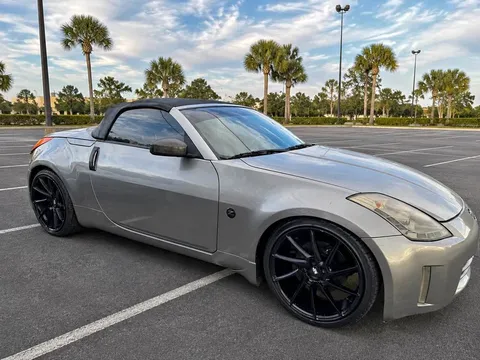 2006 Nissan 350Z Touring Roadster 2D