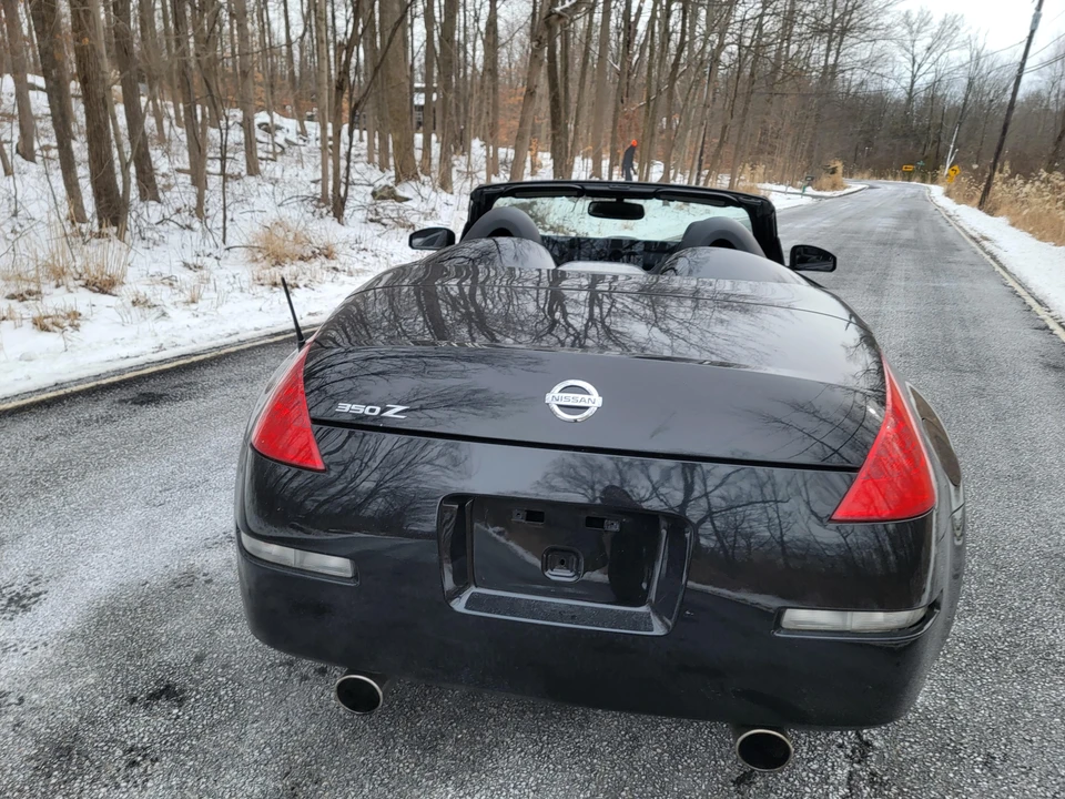 2006 Nissan 350Z 5th Gen - Image 12 of 31