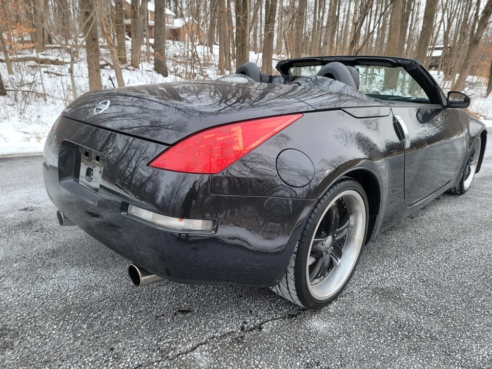 2006 Nissan 350Z 5th Gen - Image 15 of 31