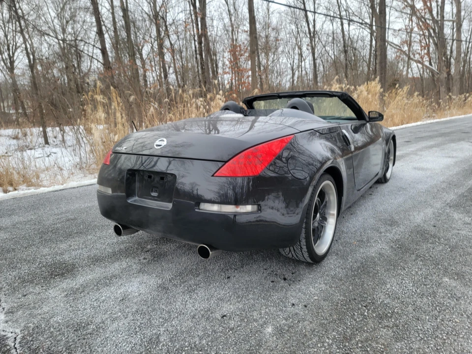 2006 Nissan 350Z 5th Gen - Image 13 of 31
