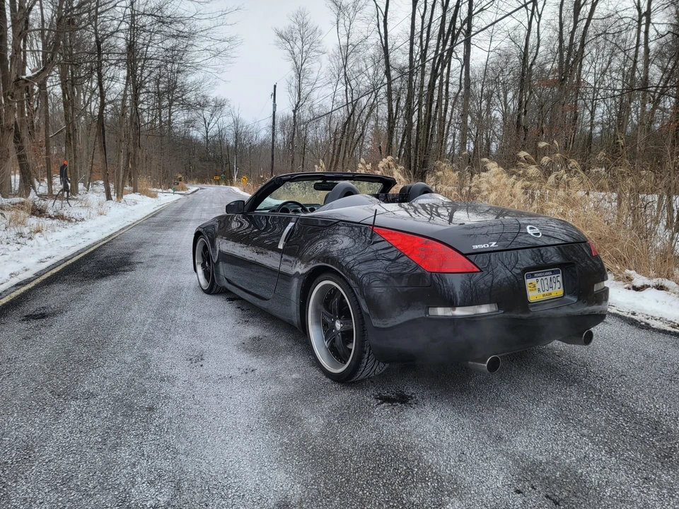 2006 Nissan 350Z 5th Gen - Image 9 of 31