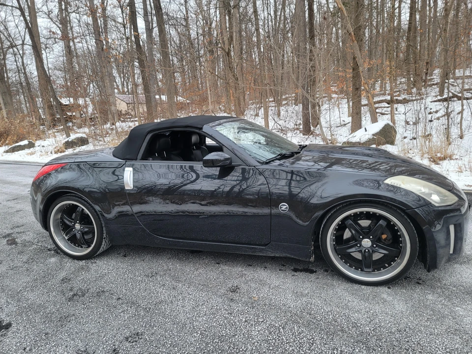 2006 Nissan 350Z 5th Gen - Image 28 of 31