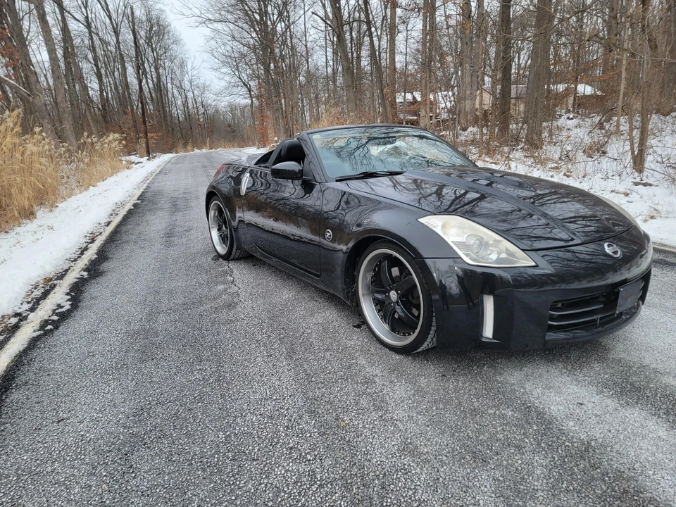 2006 Nissan 350Z 5th Gen - Image 16 of 31