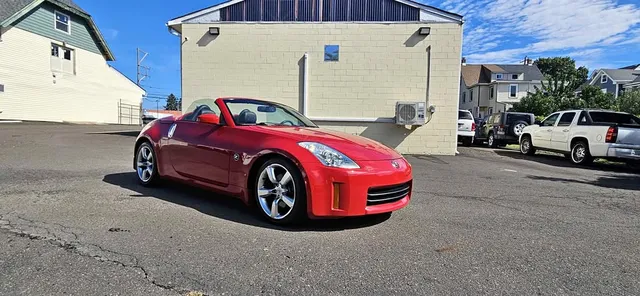 2006 Nissan 350Z Enthusiast Roadster
