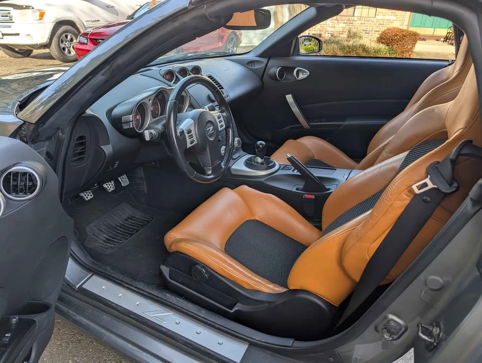 2006 Nissan 350Z 5th Gen - Image 4 of 6