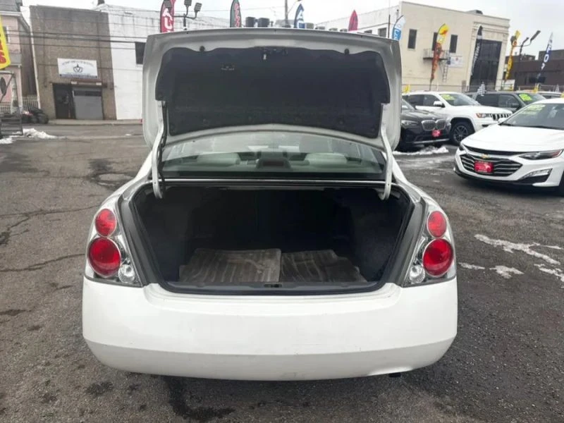 2006 Nissan Altima 3rd Gen - Image 9 of 12