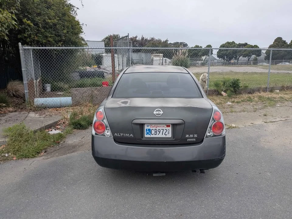2006 Nissan Altima 3rd Gen - Image 2 of 4
